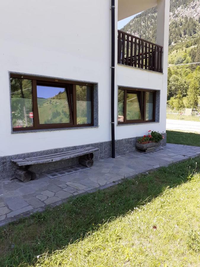 Appartement Capriolo à Prinardo Extérieur photo